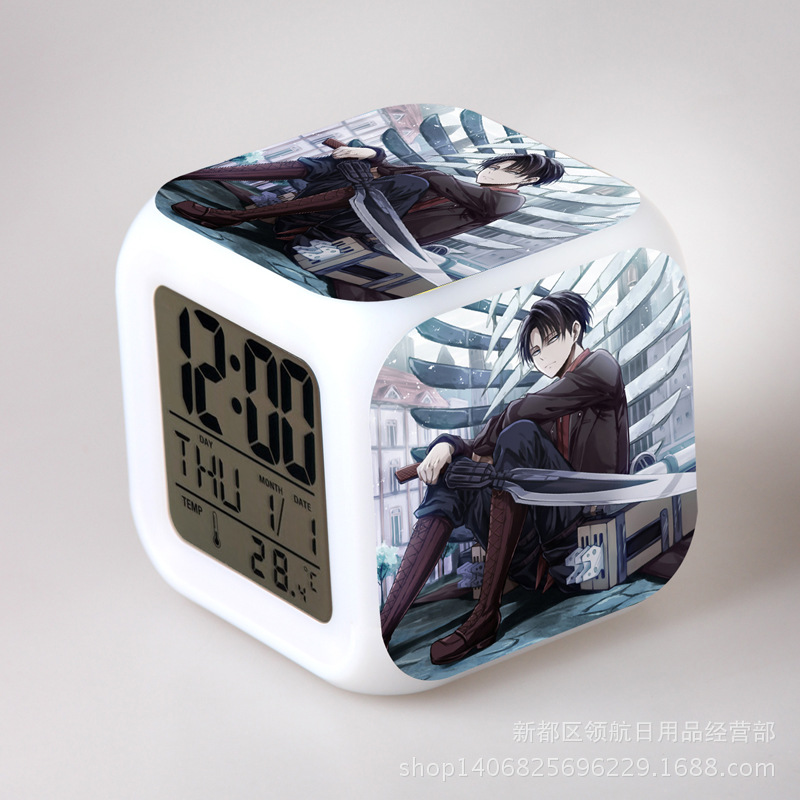 進擊的巨人兵長右側