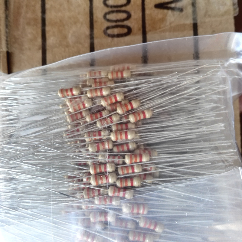 色环碳膜电阻 1W 33欧 全系列各种元件配套欢迎选购