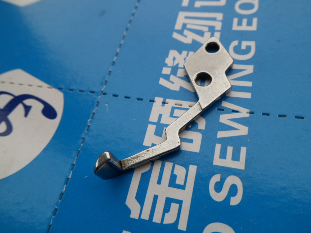 金硕缝纫机零件厂供应飞马e32/ex3200/5200拼缝纵缝机弯针护针