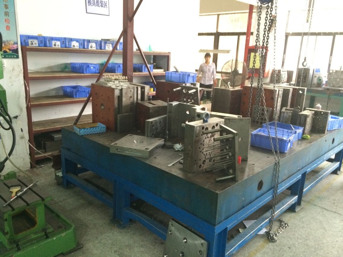 深圳模具制造厂家 精密模具加工 塑料外壳模具定做 深圳