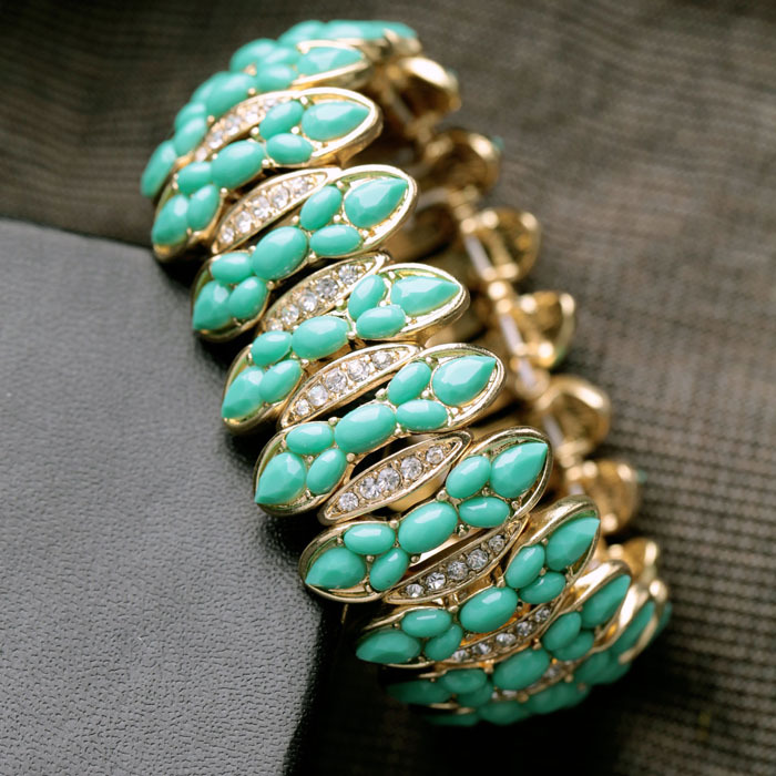 Fashion Jewelry Wholesale Vintage Women's Bracelet display picture 5