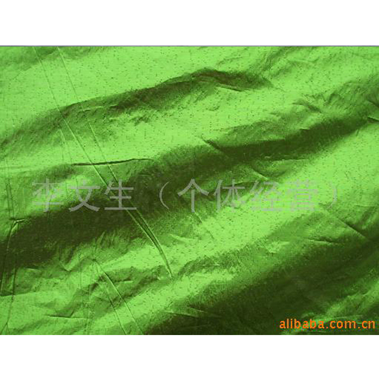 厂家直销 电子龙头喷水提花布 长叶提花布 桌布 里子布 服装布