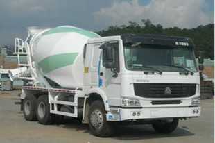 Haowo Guo 412 Square Mixer Truck