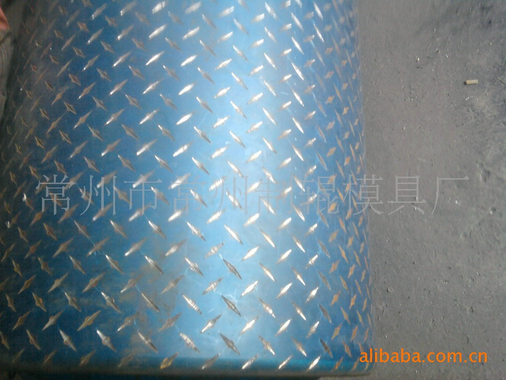 脚垫辊 地垫辊 木纹辊 皮纹辊 网纹辊 辊筒压花辊 皮纹 扎辊 加工