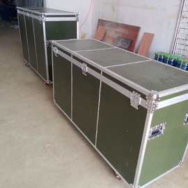 供浙江温州军绿色纯铝板航空箱，工具箱，运输箱