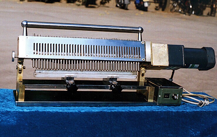 SDL-400电动连续标距打点机