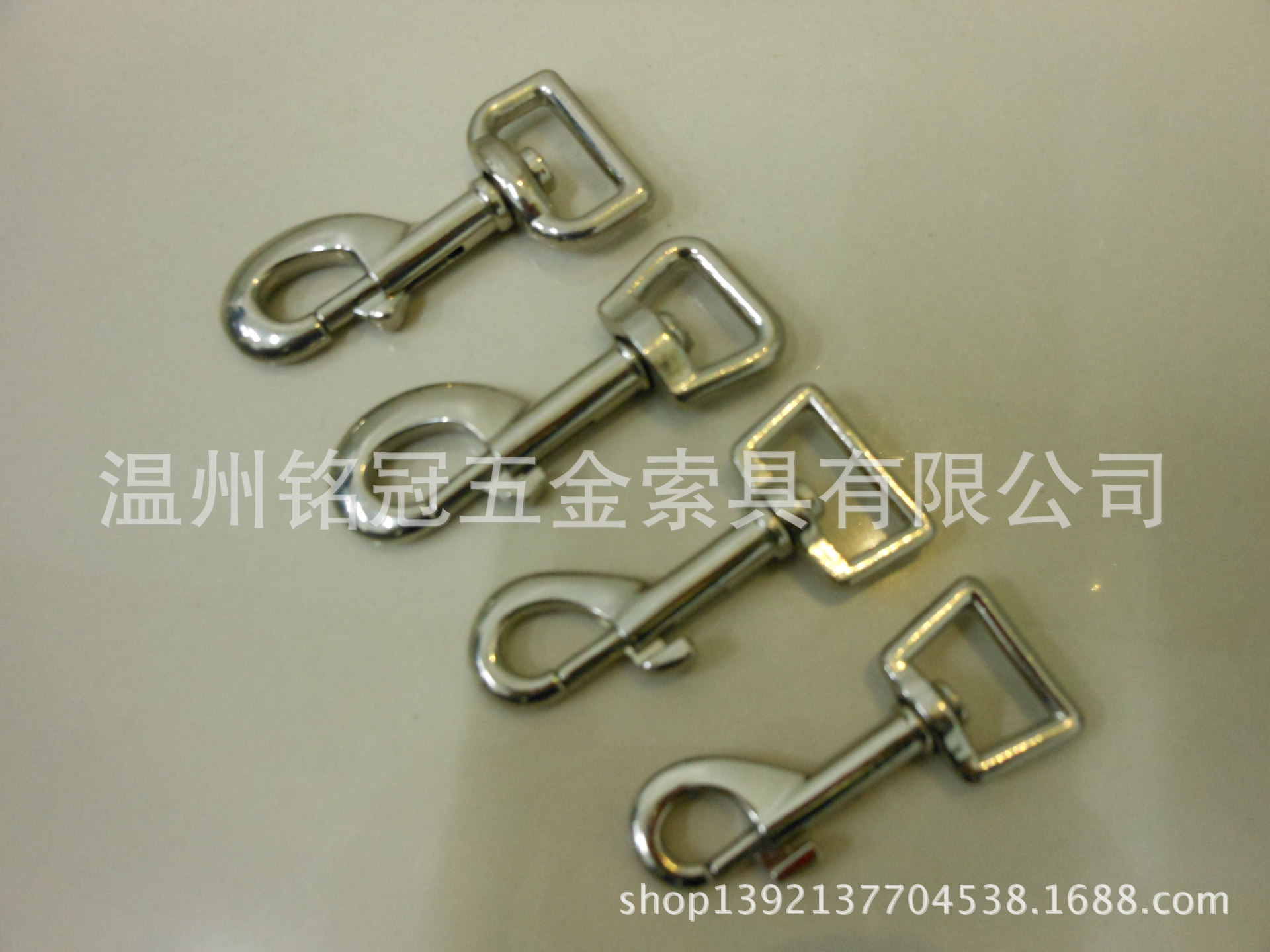 弹簧钩 旋转钩 25mm狗扣 大小齐全欢迎订购