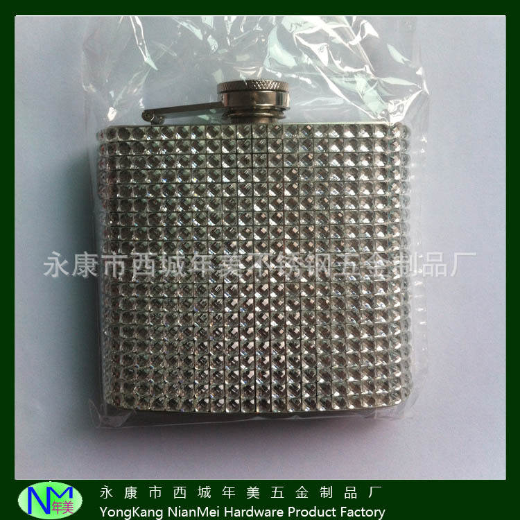 精美亚克力钻包裹不锈钢酒壶