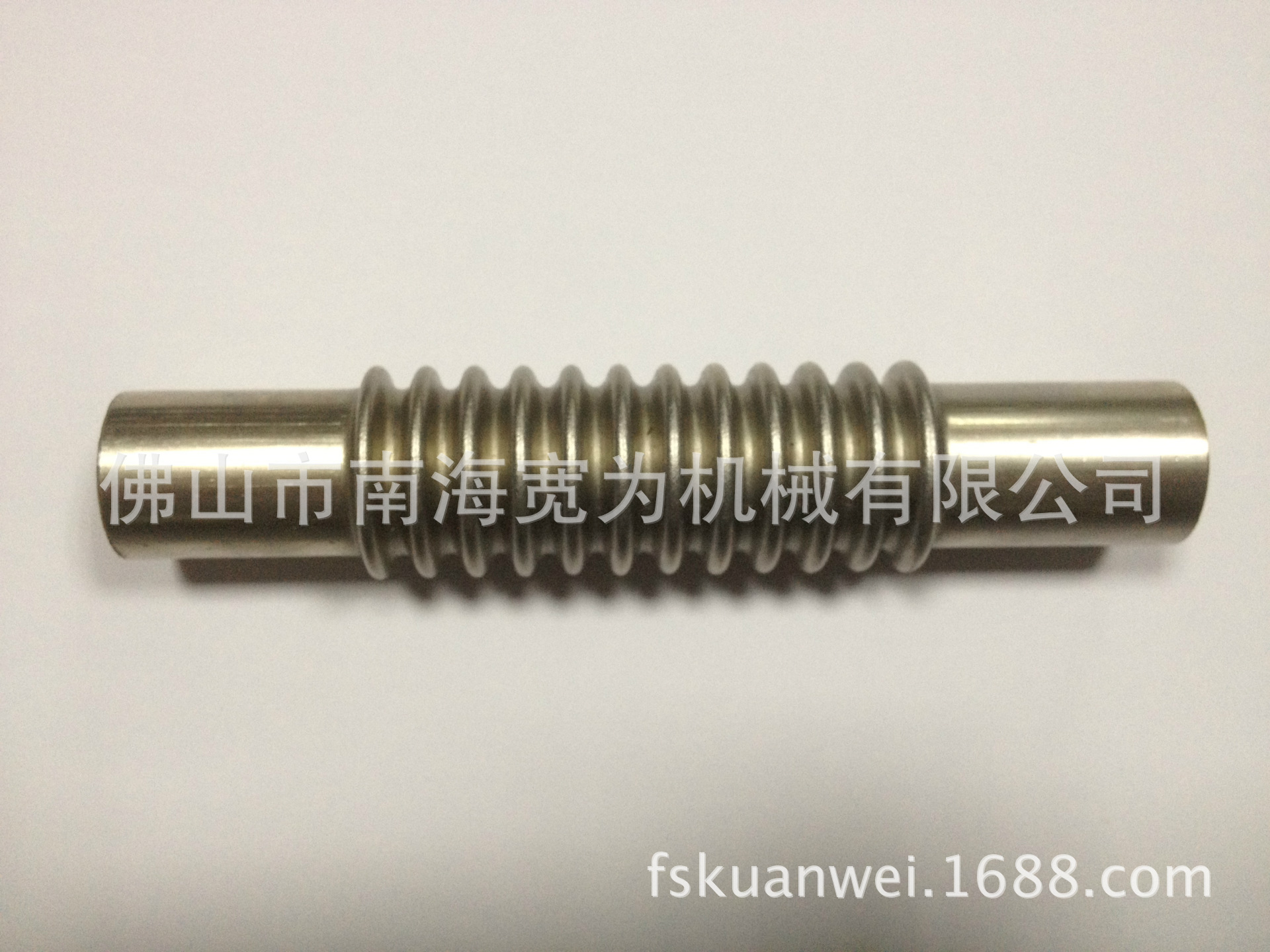 水涨波纹管