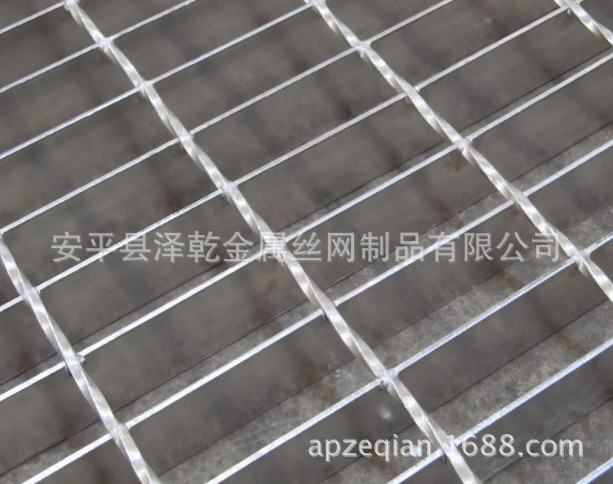 楼梯踏步板_2016国标标准钢格板 钢格栅 格栅