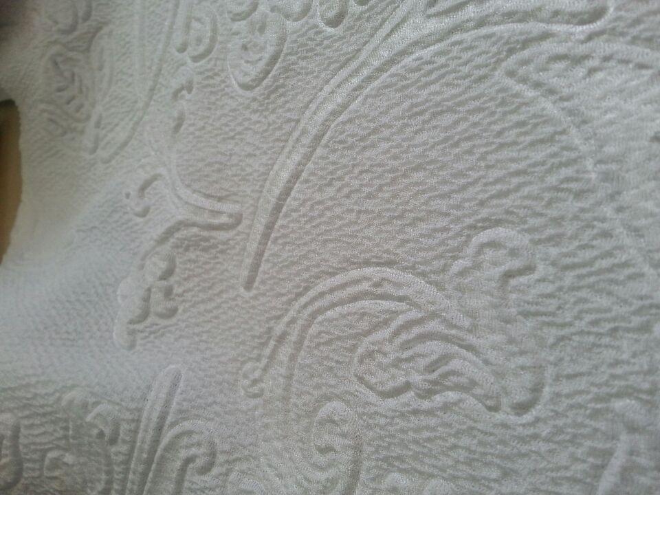 供应各种规格的针织大提花布凹凸压花 3D彩压提花面料 高档提花布