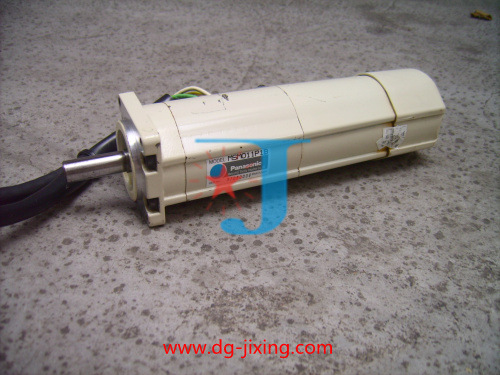 松下 伺服电机MSM011P1H     保好保修三个月