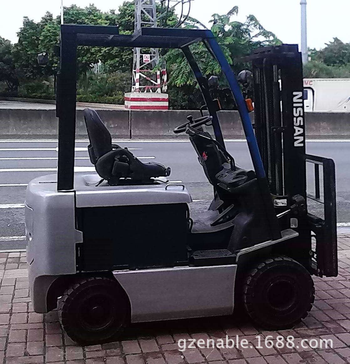 1��NISSAN���ֵ綯�泵 ���ֲ泵 1������ƽ����ʽ��ƿ�泵����