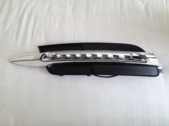 Adecuado para Audi A6L luz diurna 13-14 Audi A6L (configuración baja) coche especial luz LED