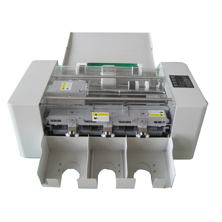 双摩擦式自动送纸新型A3功能多电脑切卡机 广州A3名片切卡机厂家|ru