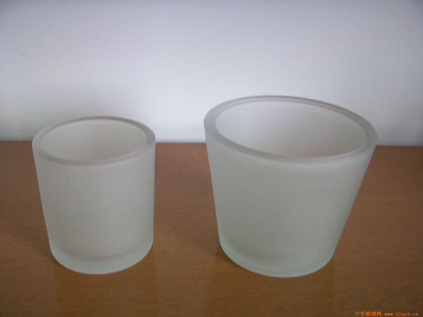 Diverse glass candle