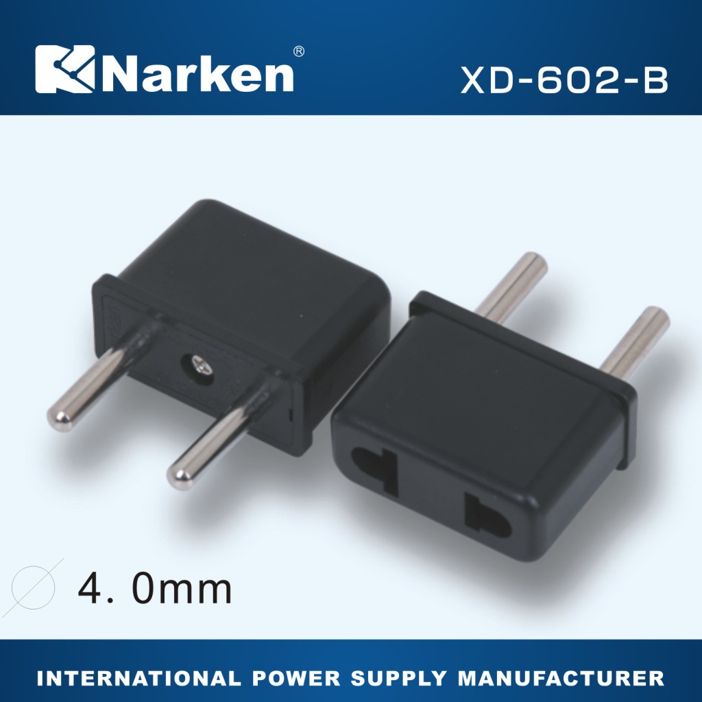 便携多功能转换 插座为出国旅行使用（禁止国内使用）