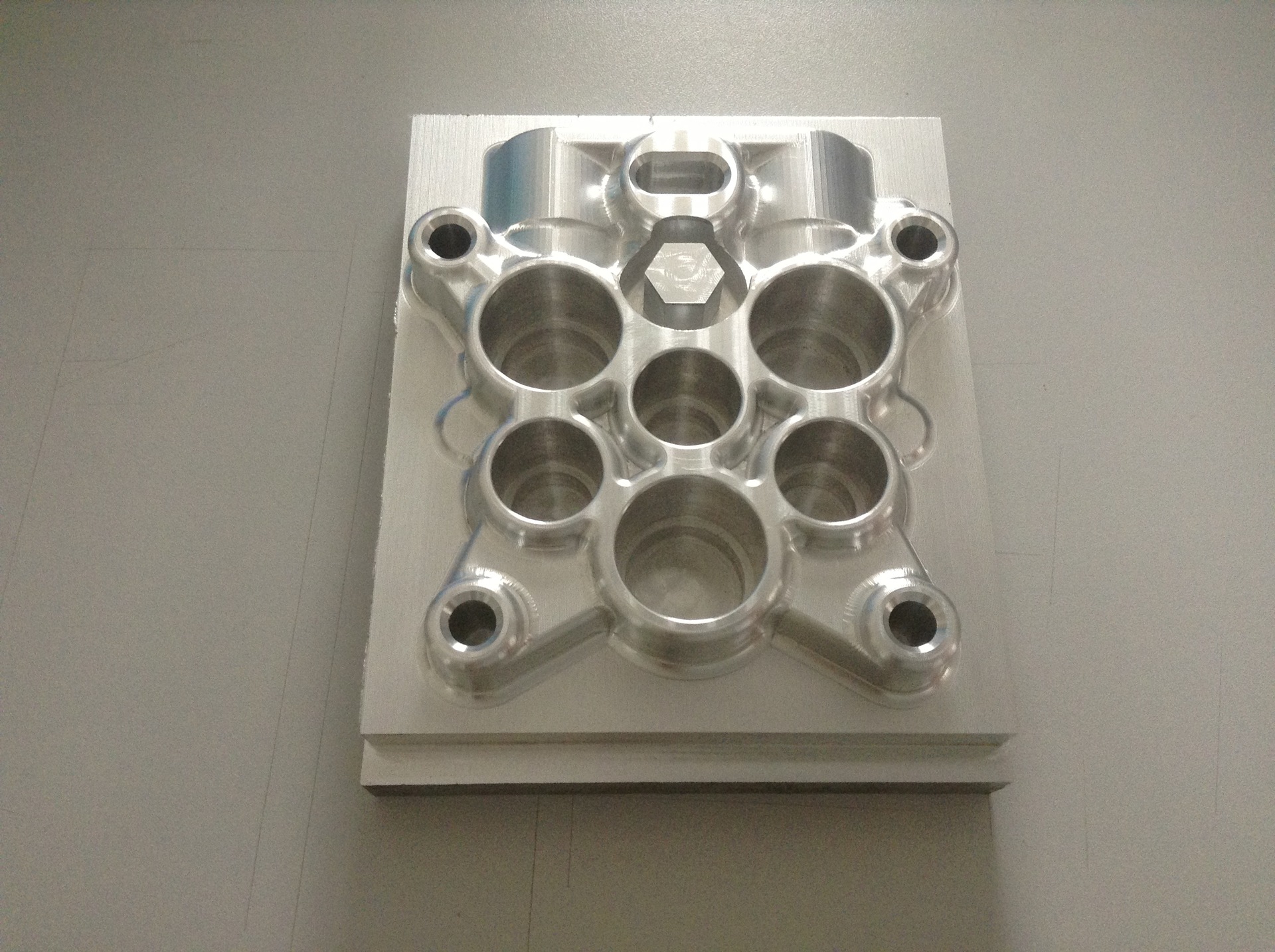 普瑞赛斯  PRE－CNC－M4S 数控铣床