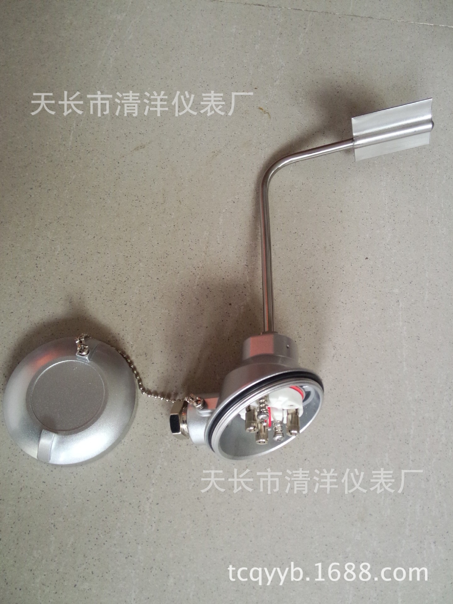 电厂化工厂管道解冻配套伴热带 铠装热电阻 WZPK-291 WZPK-135