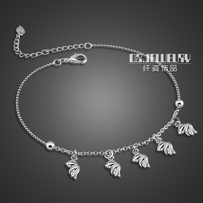 Wholesale silver fashion Popular Female models Foot ornaments lovely Jewelry Small goldfish Anklet A2030