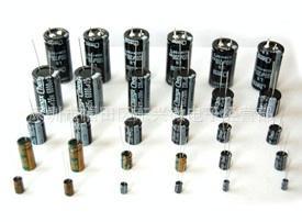 铝电解电容器4700UF 16V