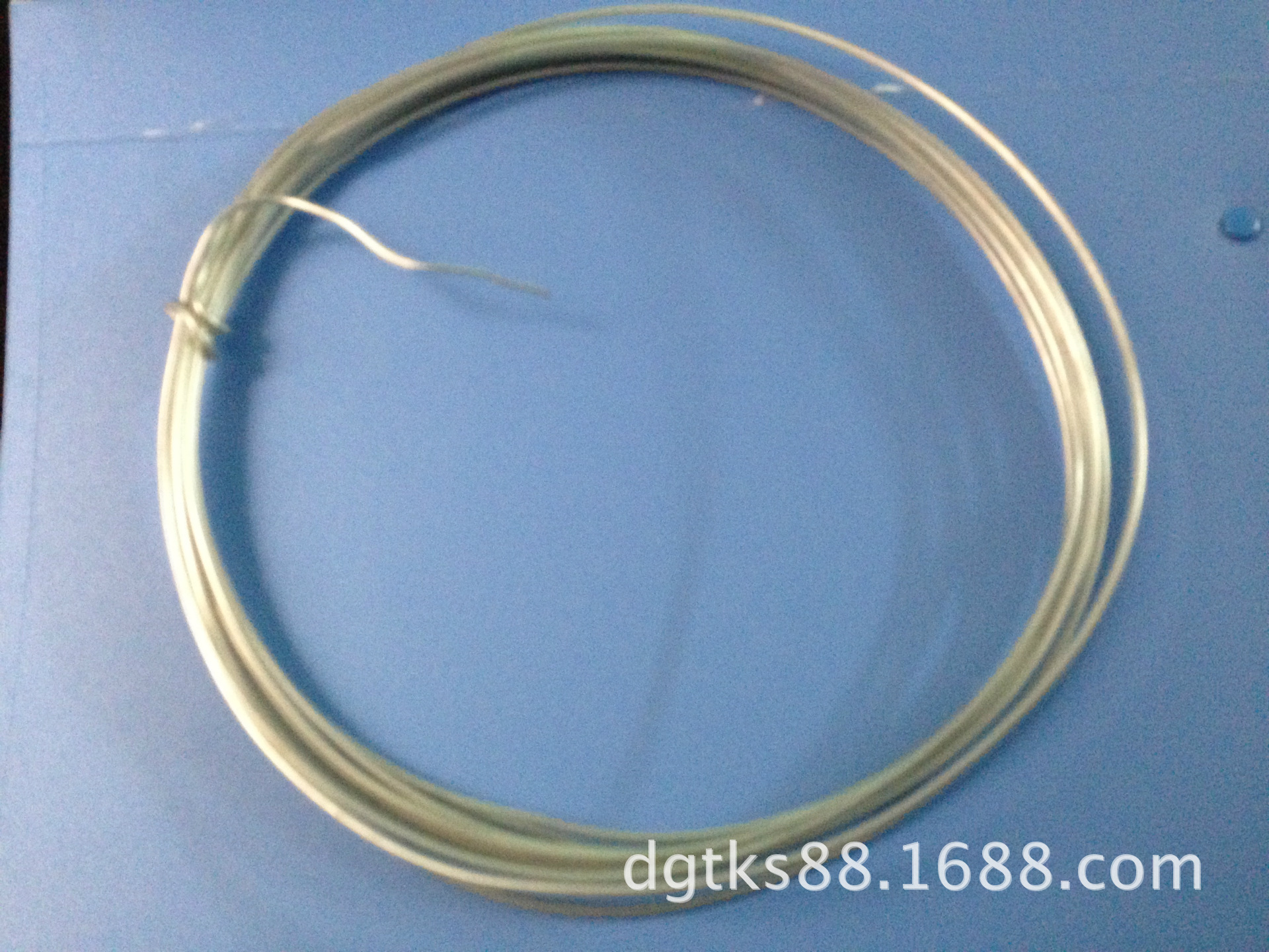 供应环保PVC扎带 无芯扎带 铁丝扎带扎线13790541678