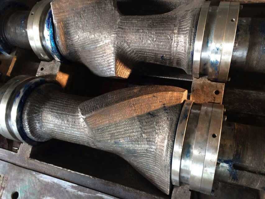 Supply Yizong 75 Internal mixer Leaking powder repair replace Bakelite Repair welding Stirring shaft