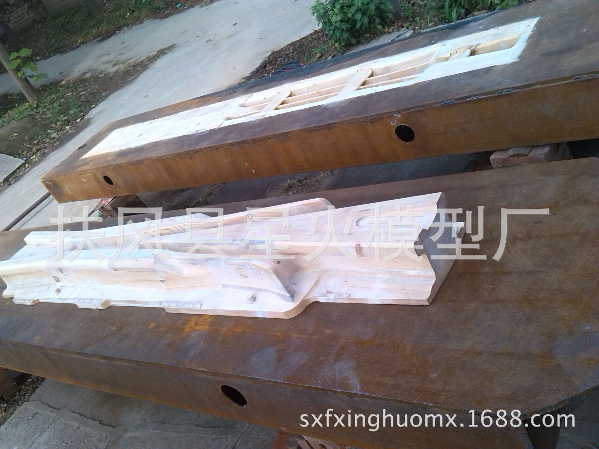 高錳鋼整鑄轍叉 木模模型