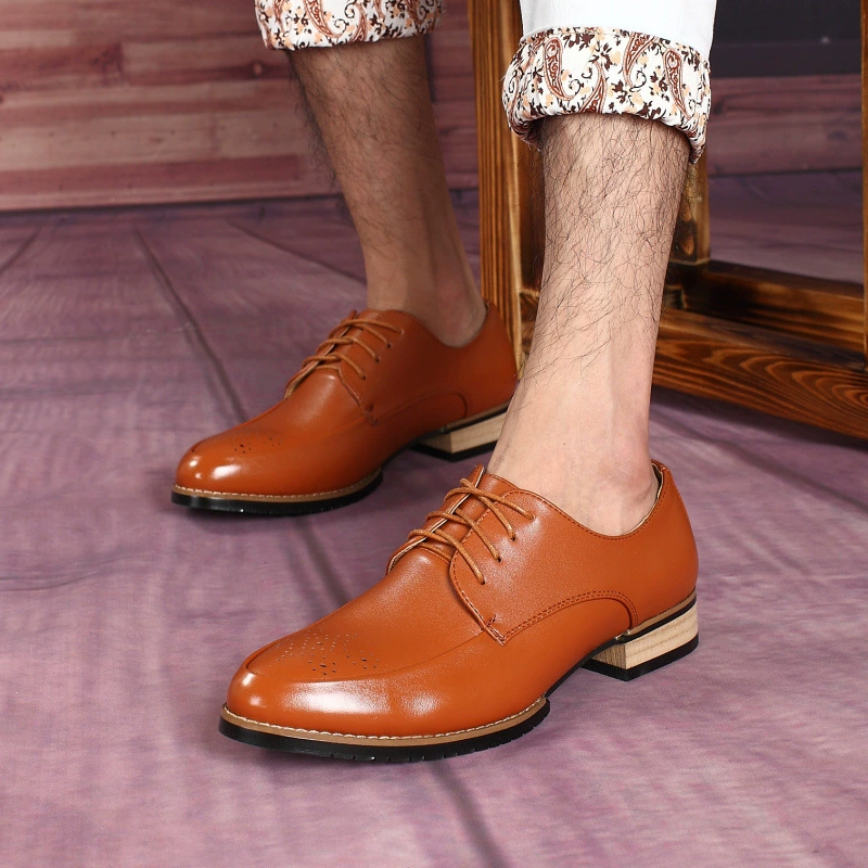 Новые резные модные туфли с низким верхом, модные мужские кожаные туфли, обувь с острым носком, дышащая мужская обувь на шнуровке в Корейском стиле