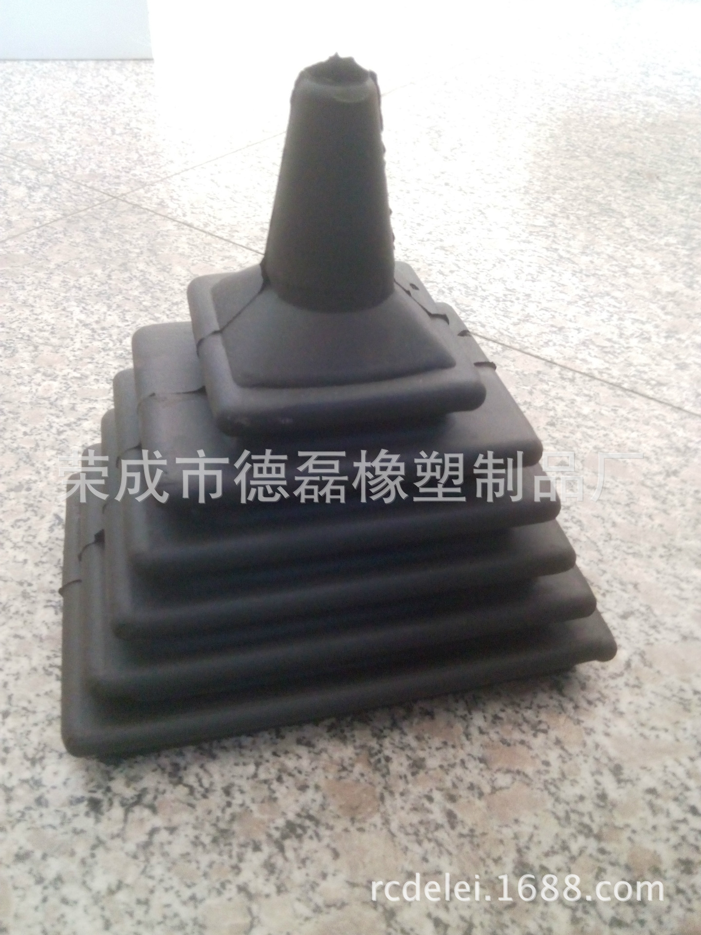 山东威海荣成德磊供应车辆用的档位防护套