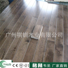 广州地板大厂家直供出口英国自然桦木染胡桃色18mm纯实木地板原木