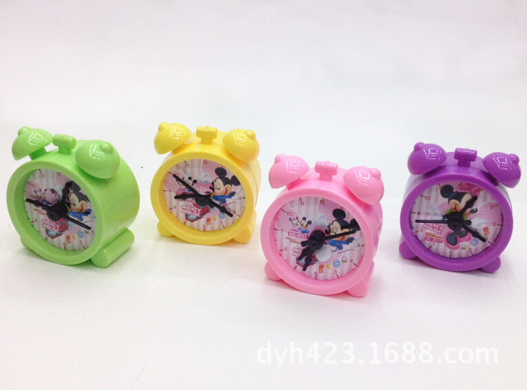 UC-2117卷笔刀 展1