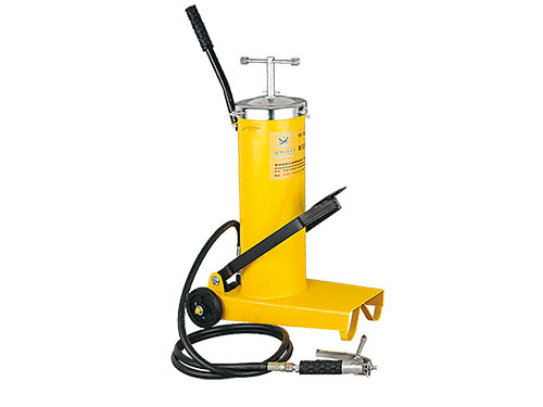 24高壓黃油註油器