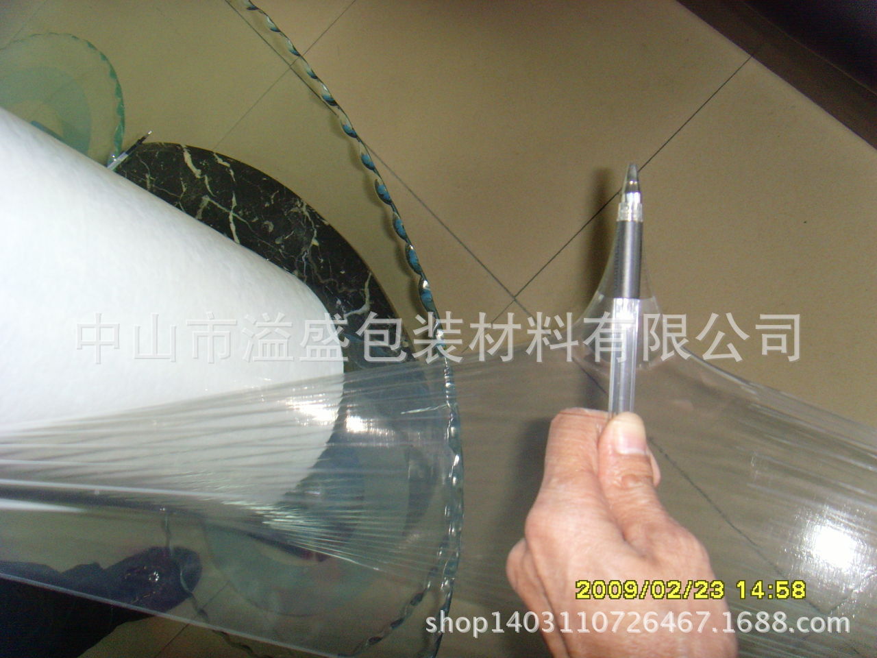 【厂家直销】PE缠绕膜,手用拉伸膜,包装膜 50cm 透明 手动拉伸膜