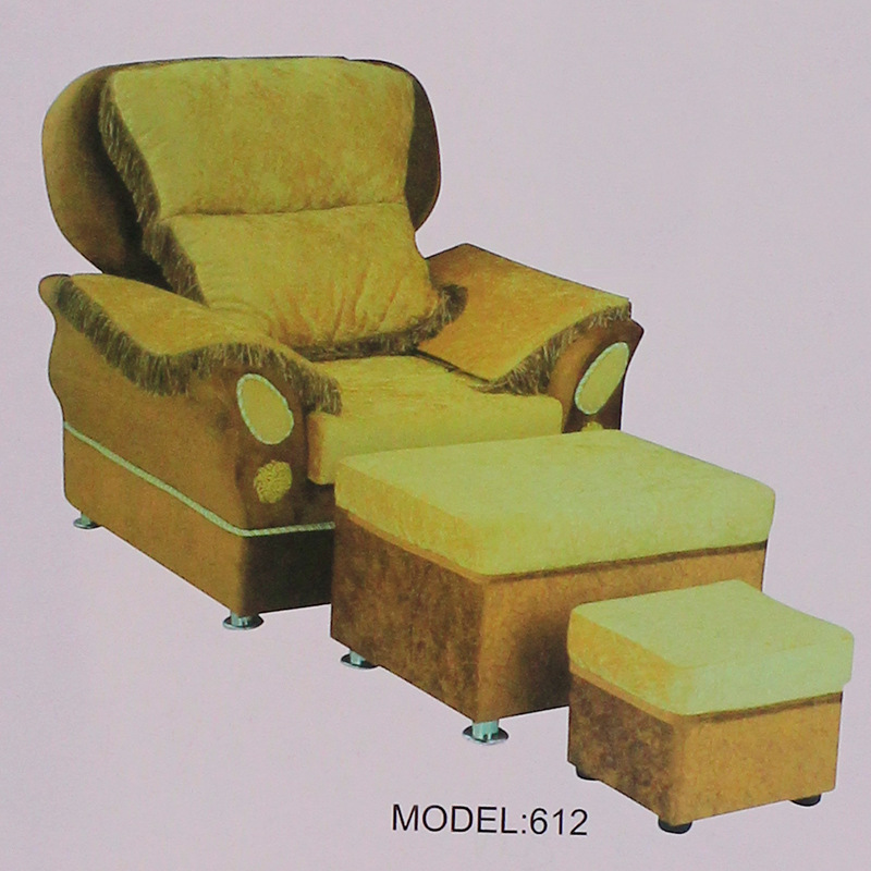 612