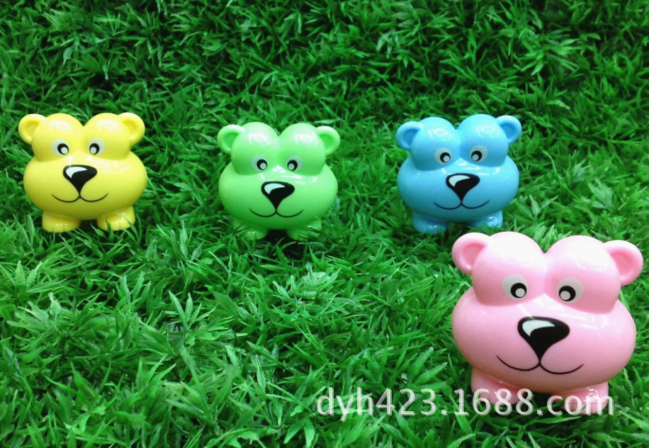 小狮子 卷笔刀 展1