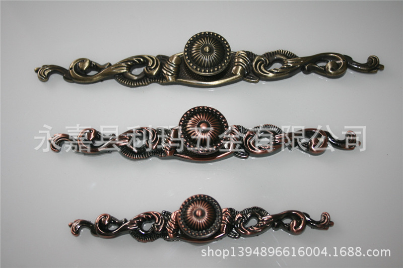 [direct deal] The European classical handle Wardrobe cabinets To fake something antique handle Retro Handle