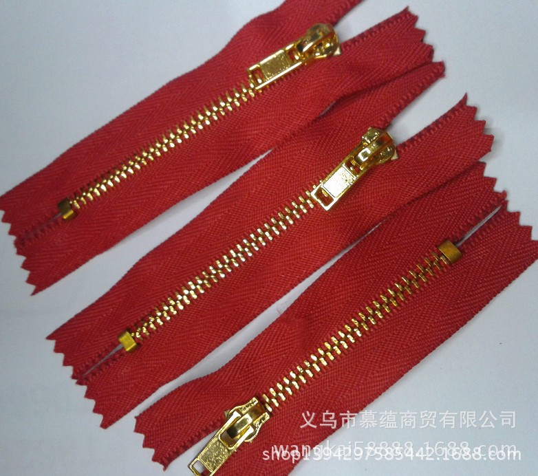 1030642455_23651628[1]