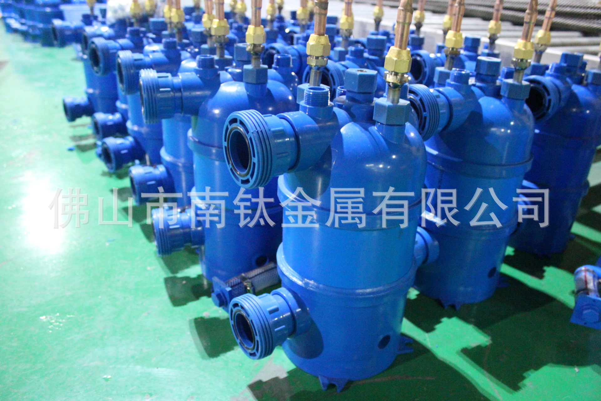 大量生产热泵钛换热器|钛螺纹管热泵换热器