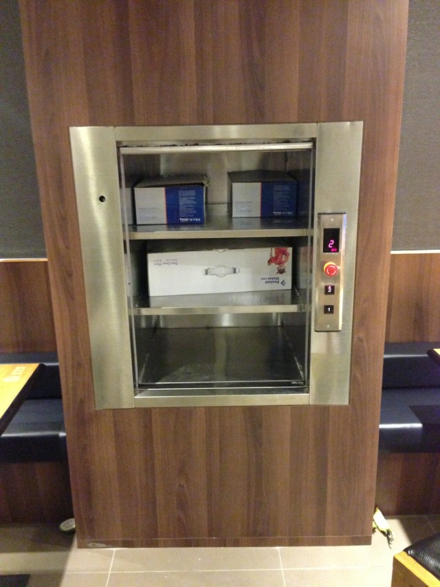 雜物電梯案例3層隔板