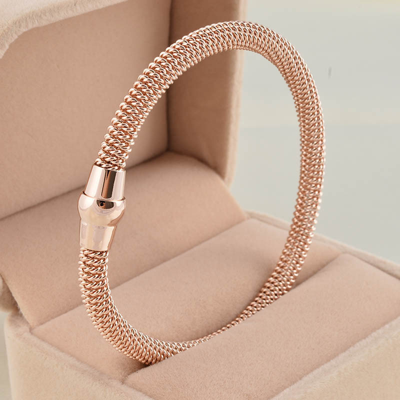 304 Stainless Steel Pendant Material Fashion Solid Color 304 Stainless Steel 18K Gold Plated Bangle In Bulk