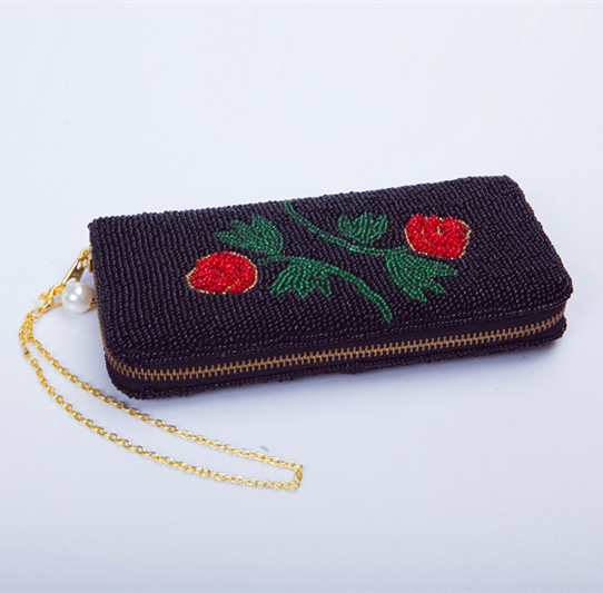 珠繡長款包
