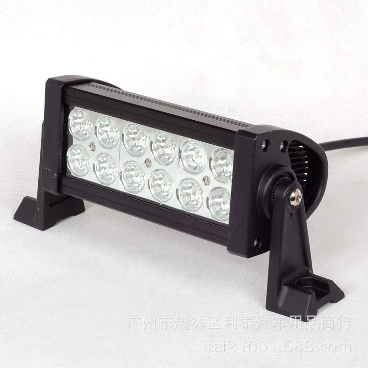 36W LED 工作燈 (正側)