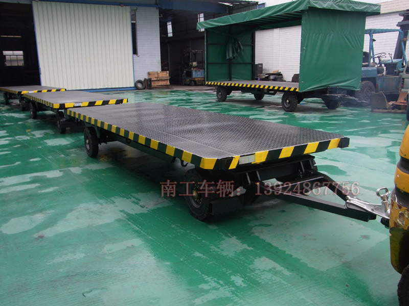 4吨纸品平板拖车 带自动刹车装置平板拖车