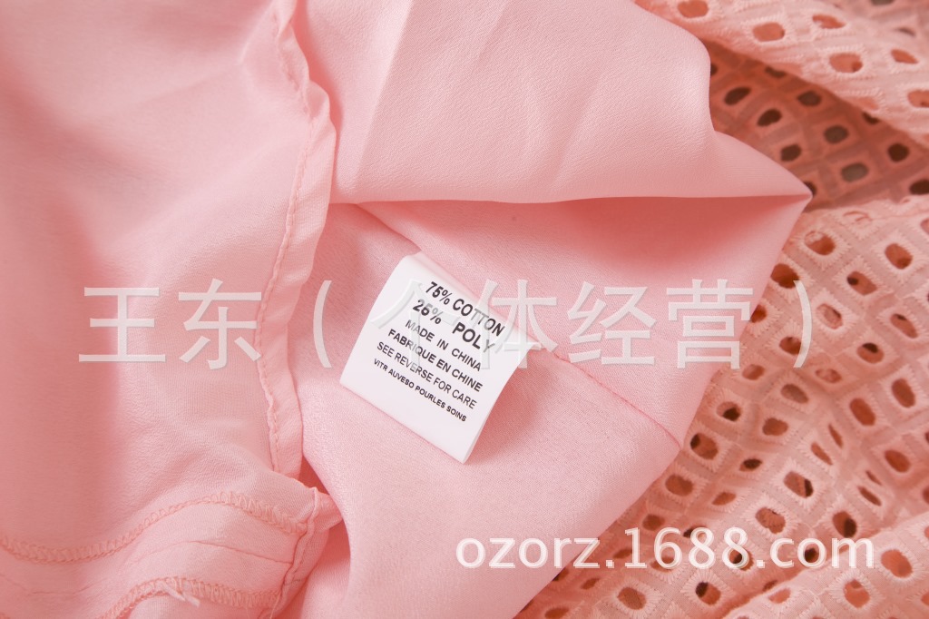 外貿原單復古棉佈繡花鏤空蕾絲圓領無袖長裙連衣裙尾貨