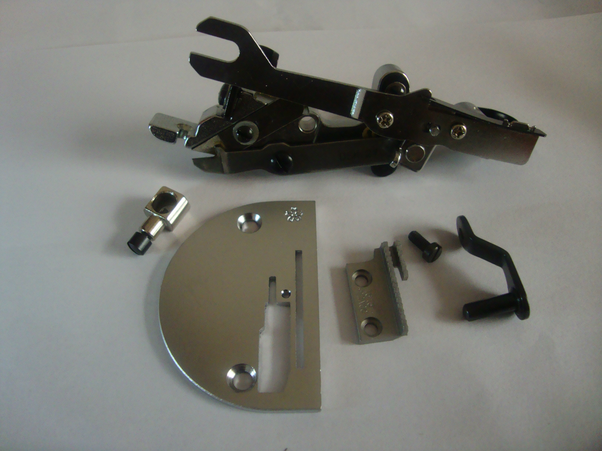 生产销售各种缝纫机配件 质优价廉