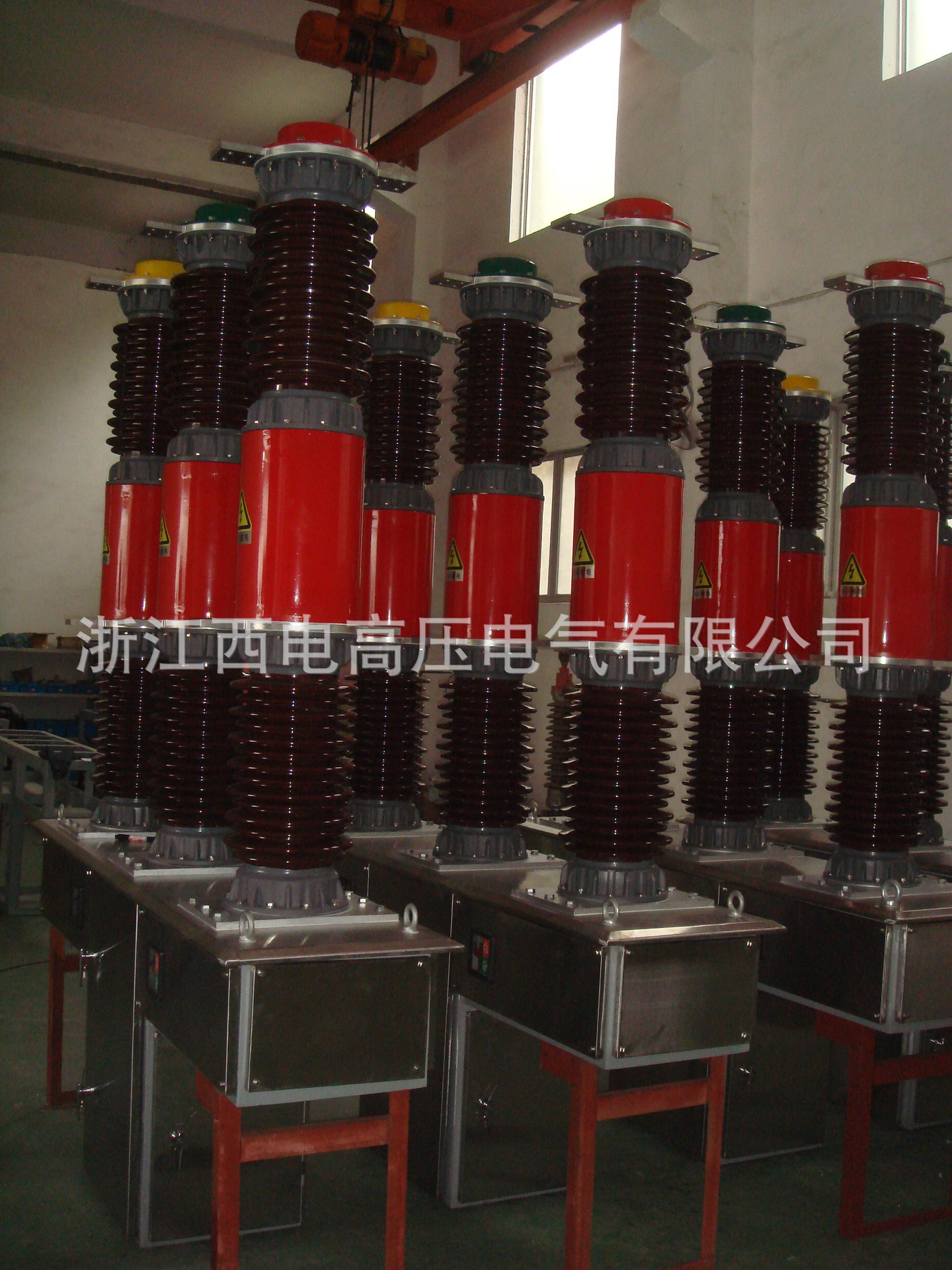 精品推荐 LW8-40.5六氟化硫断路器 SF6断路器 长期有货 质量保证