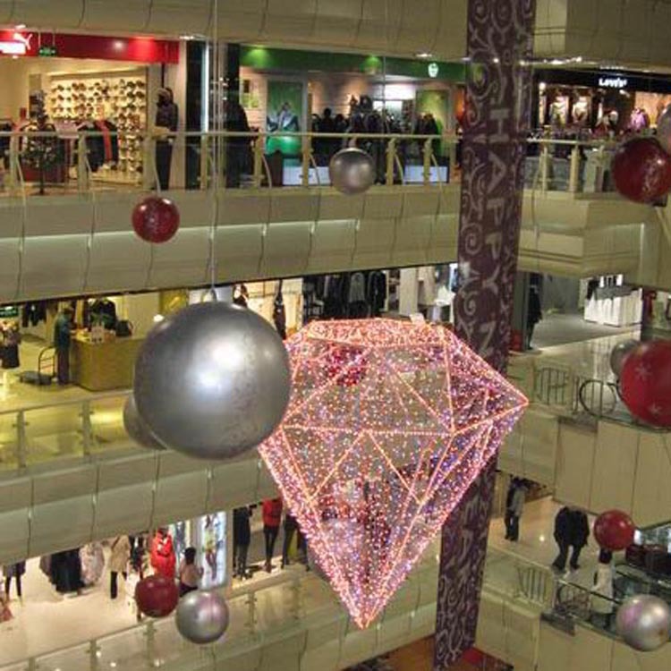 ��ҵ�ز���������ʥ������װ����Ʒ��ƣ�����ʥ�����ӲʵƳ���