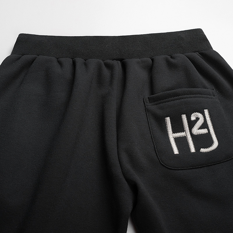 Vêtements pour hommes Les nouveaux pulls pour hommes européens et américains transfrontaliers d'automne et d'hiver conviennent aux vêtements de sport décontractés et slim pour hommes, veste ample_voghion.com