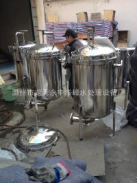 3袋袋式过滤器流量90吨每小时不锈钢材质